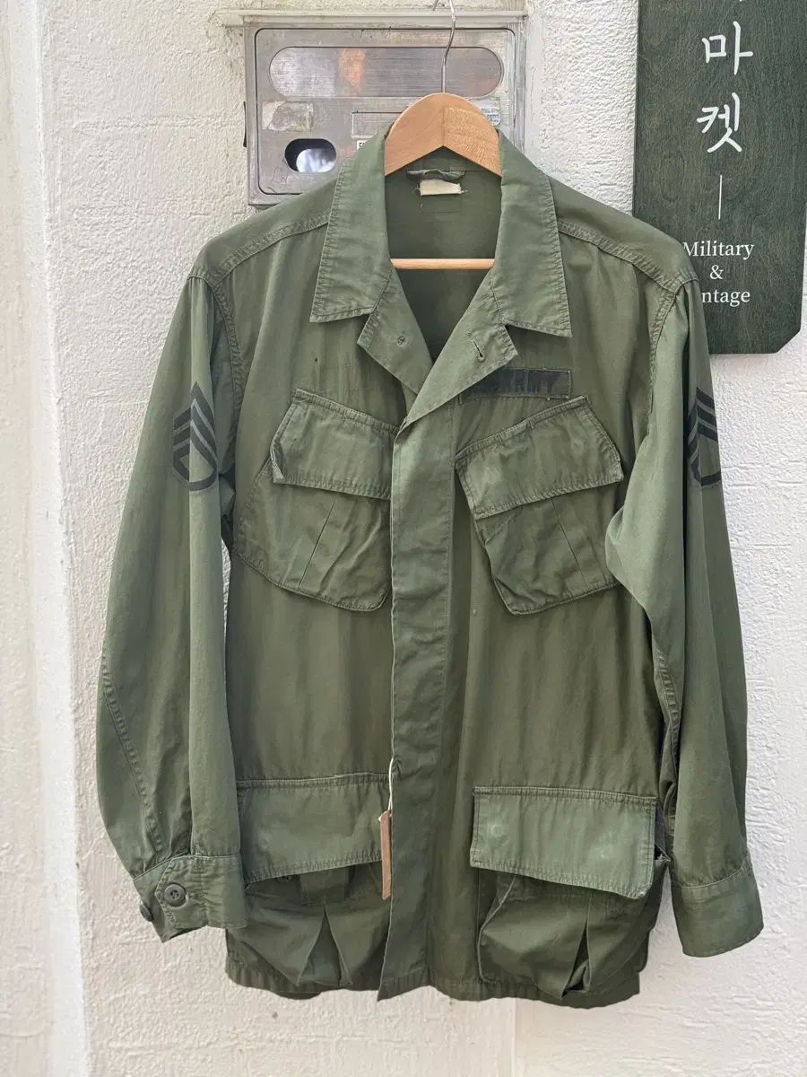 ジャケット・アウター 60's Jungle Fatigue Jacket 3rd M-R 60s 3rd Type Jungle Fatigue Jacket (M-R) - 매그놀리아,미스.